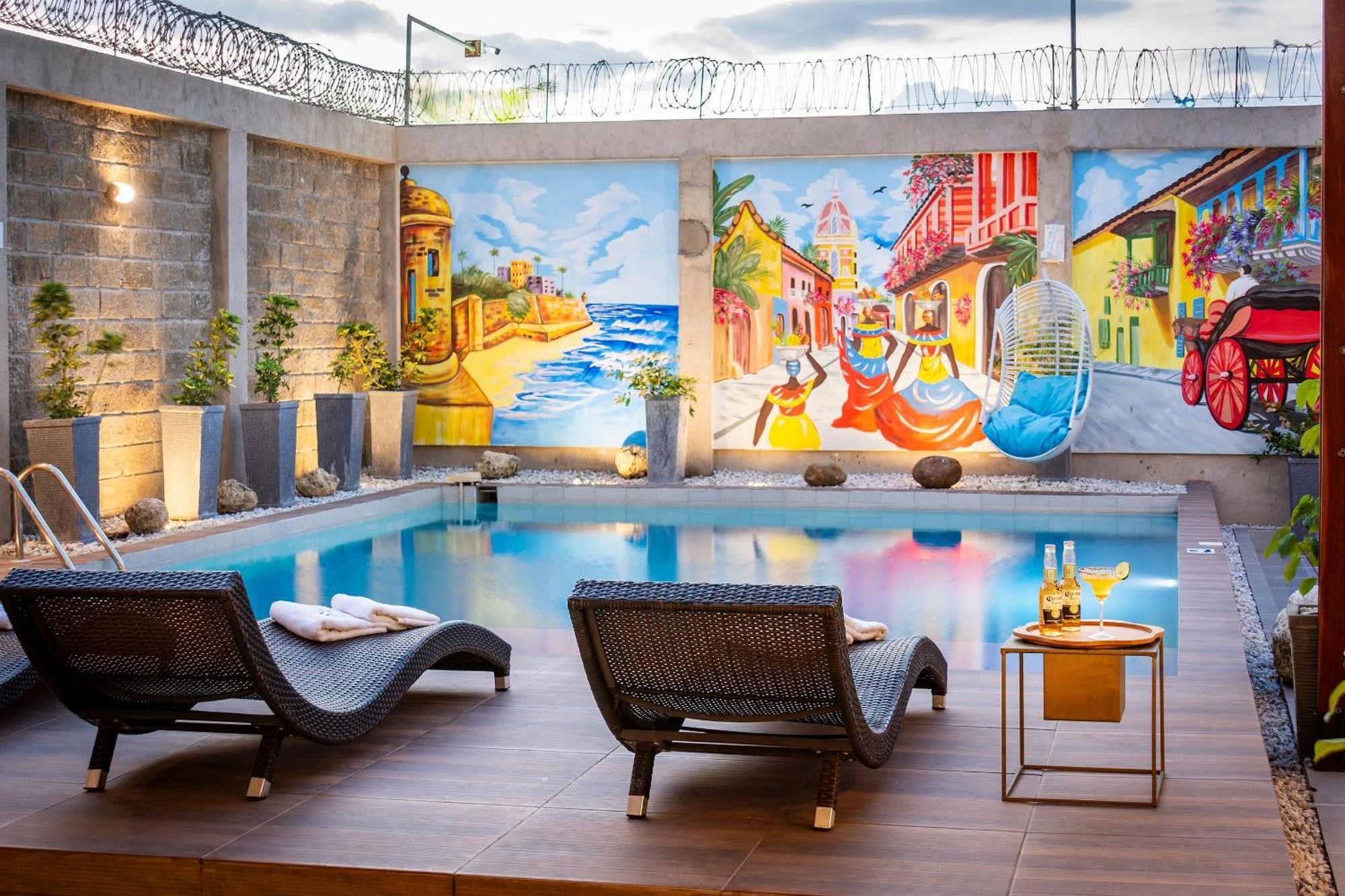 Amazing Beach House 13Br W/Pool & Staff Cartagena Bagian luar foto