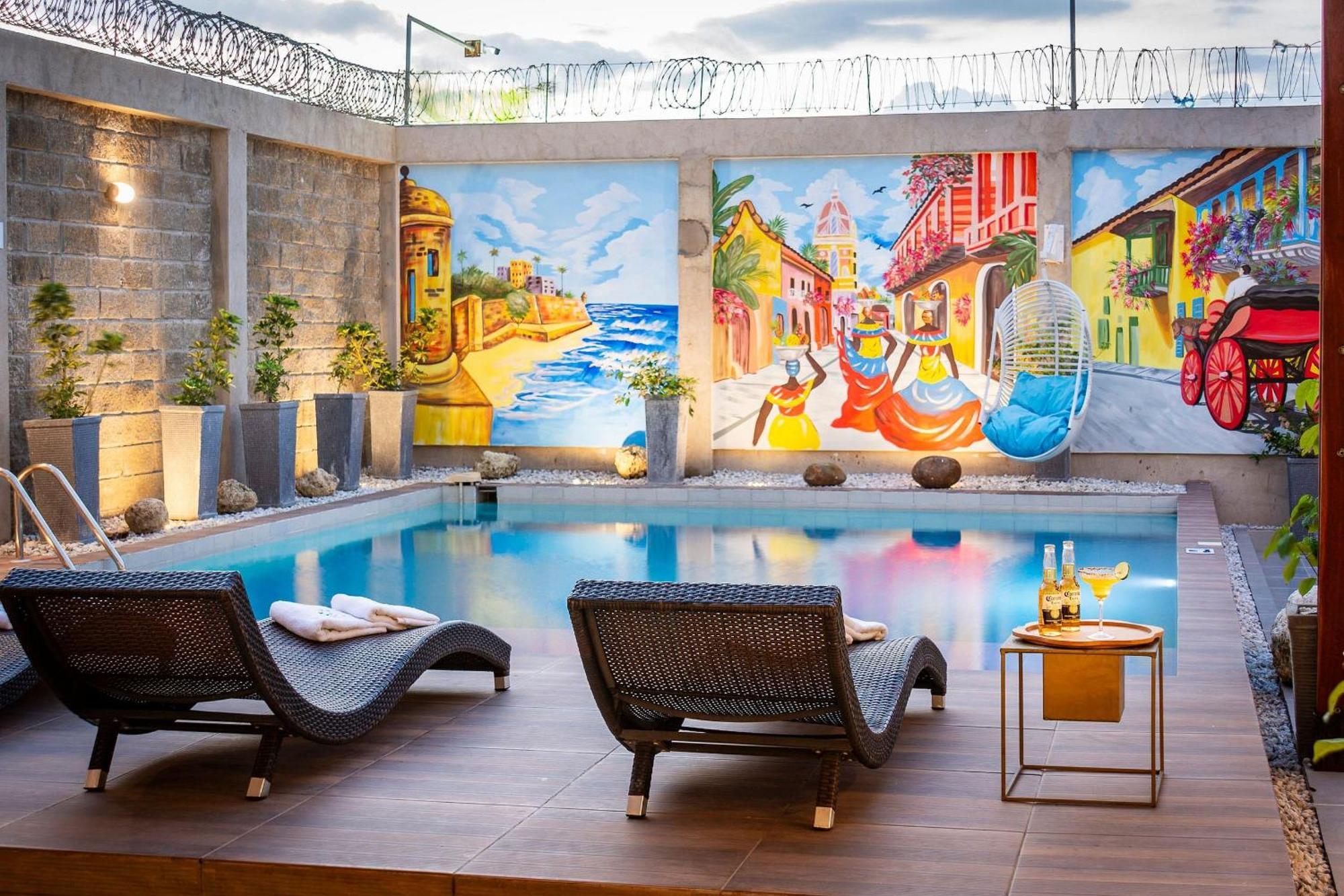 Amazing Beach House 13Br W/Pool & Staff Cartagena Bagian luar foto