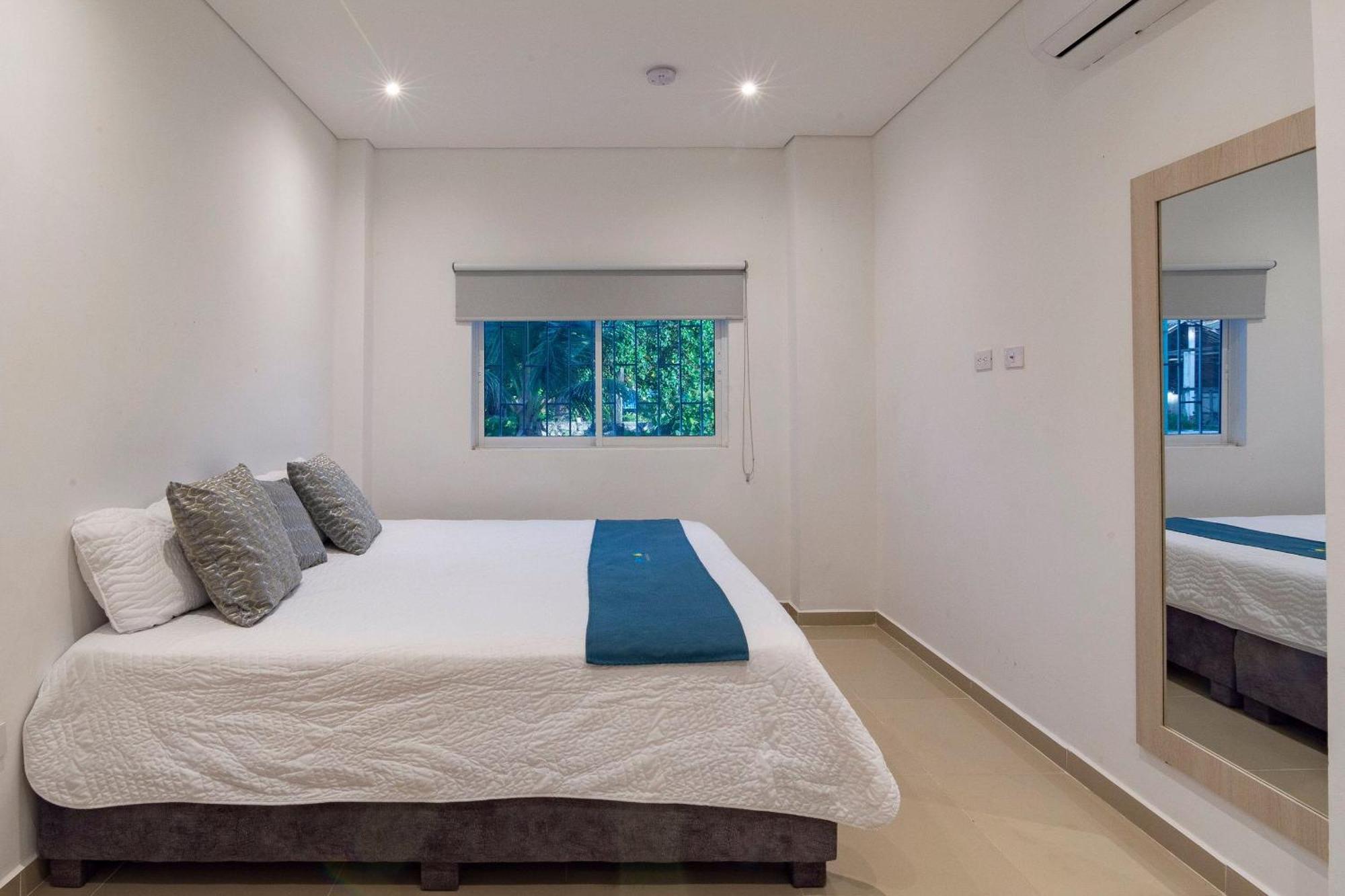 Amazing Beach House 13Br W/Pool & Staff Cartagena Bagian luar foto