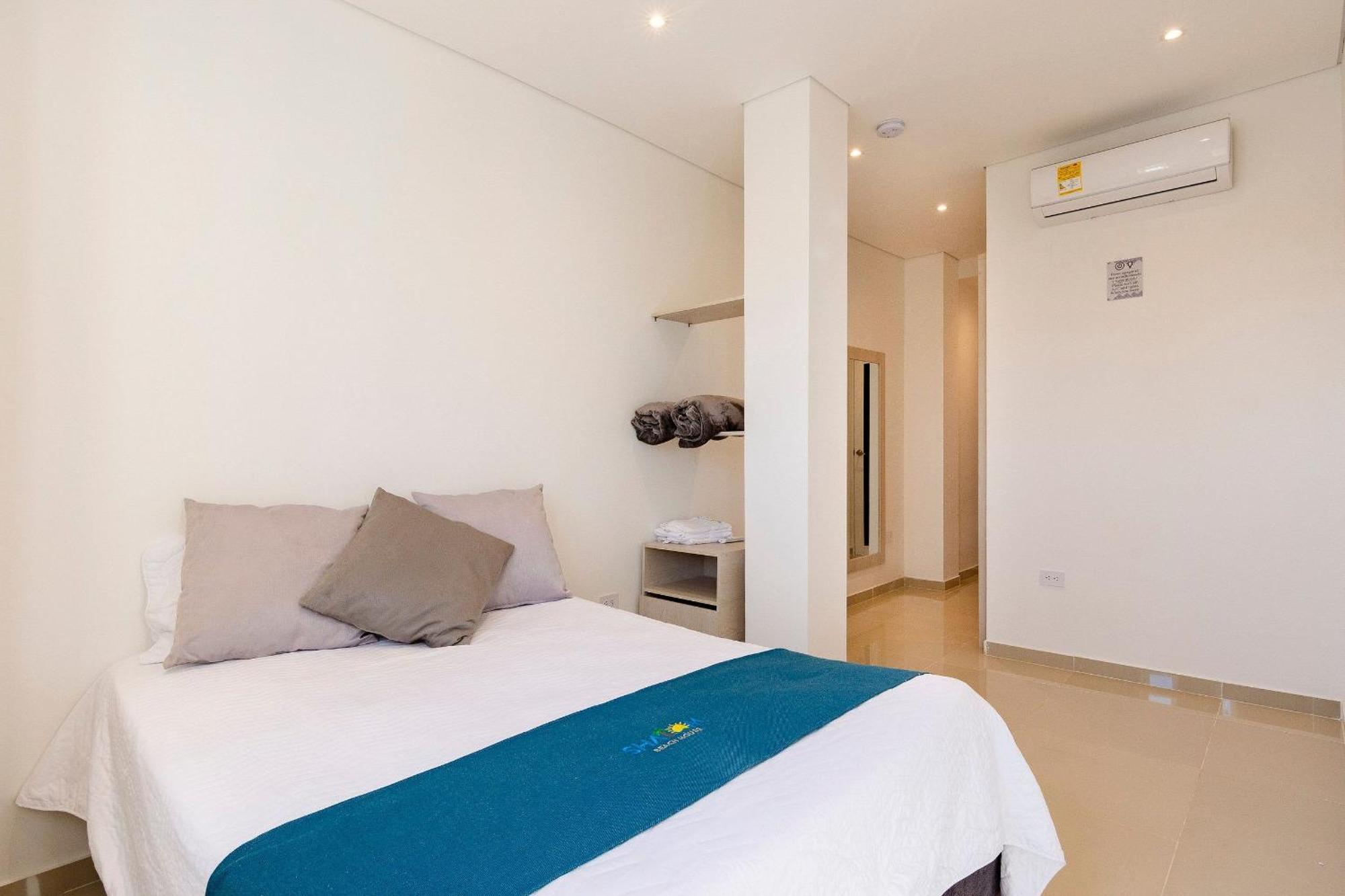 Amazing Beach House 13Br W/Pool & Staff Cartagena Bagian luar foto